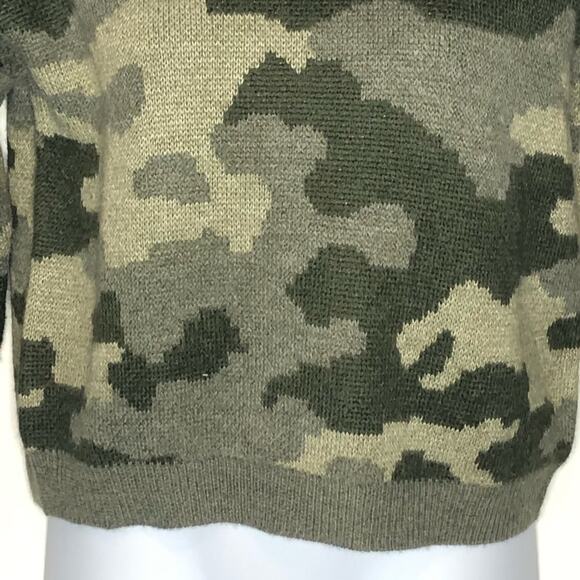 Lucky Brand Wool Blend Crewneck Camo Sweater Size Small - Picture 6 of 15